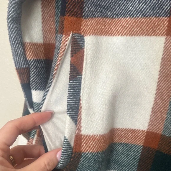 Plaid Button-Up Shacket in Rust, Forest & Cream Shacket - Picture 3 of 5